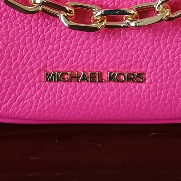 Michael Kors Pink Leather Shoulder Bag - Picture 2 of 5